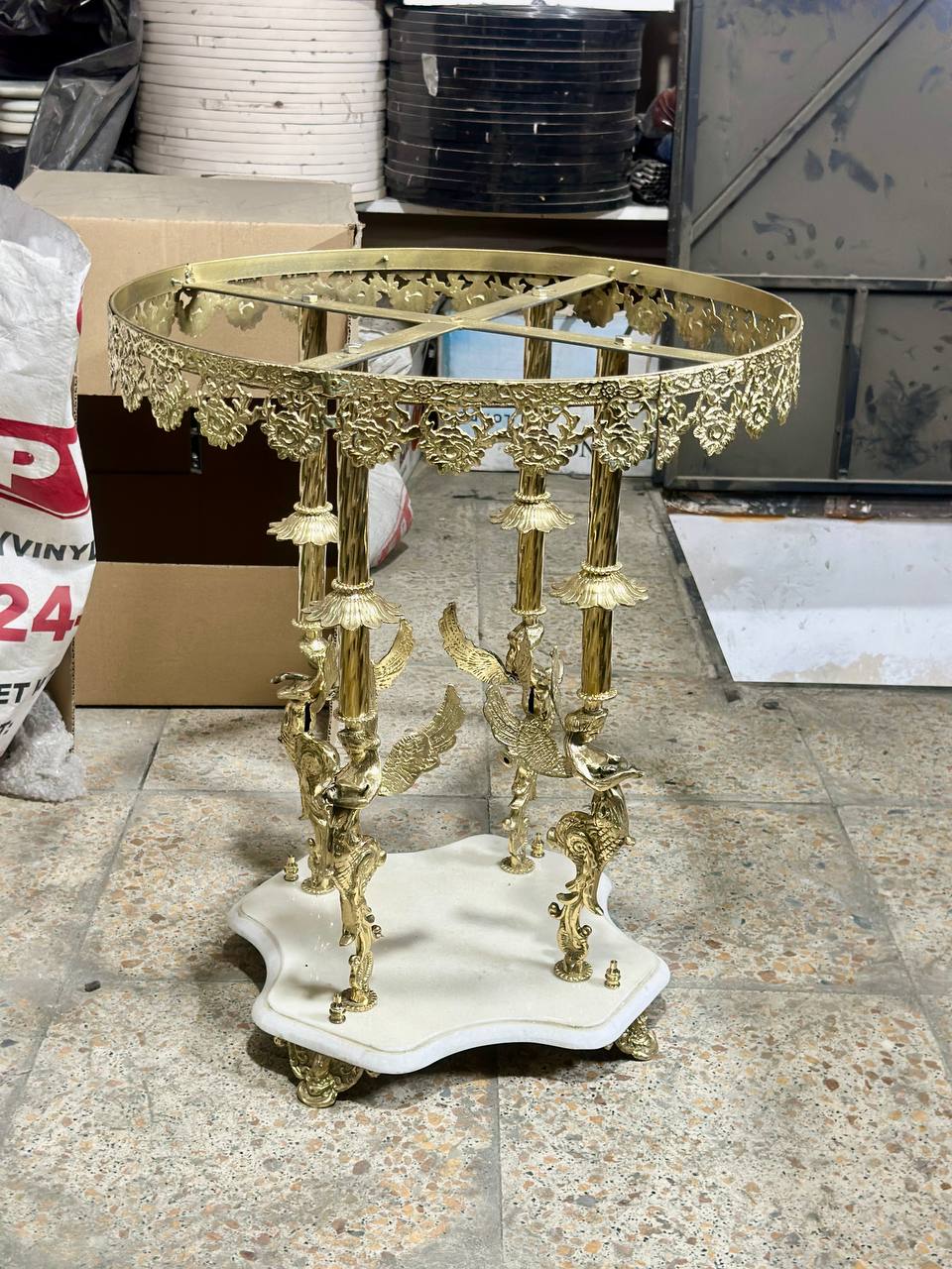 میز 4 فرشته با سنگ مرمر درجه 1